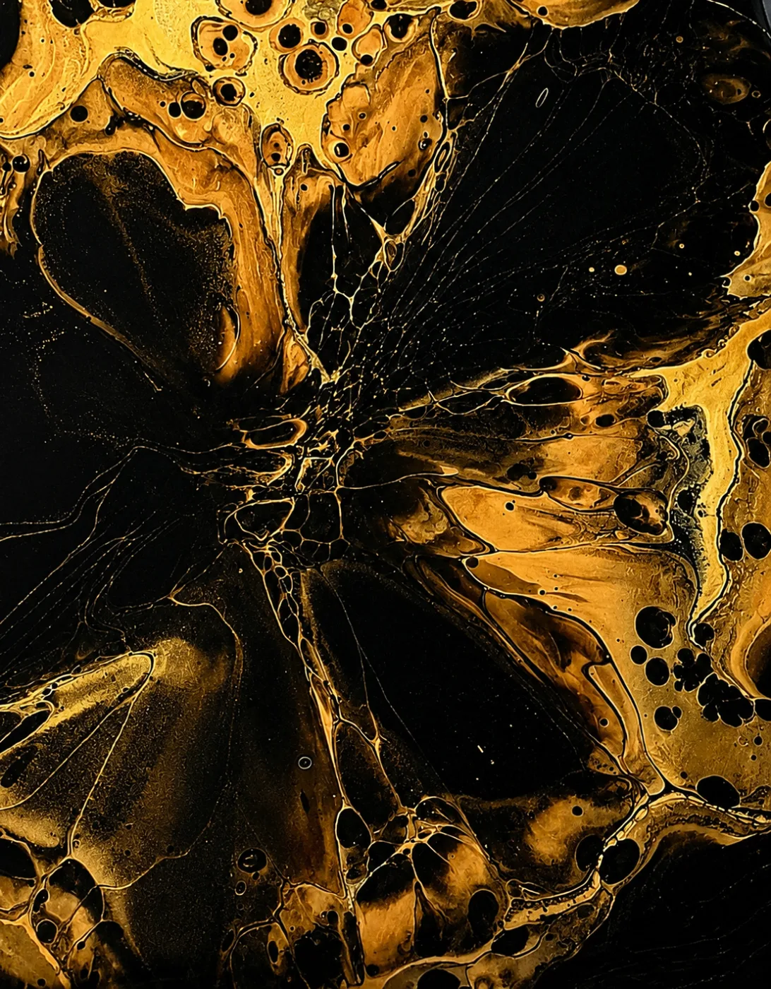 Original fluid artwork by Paula Wild